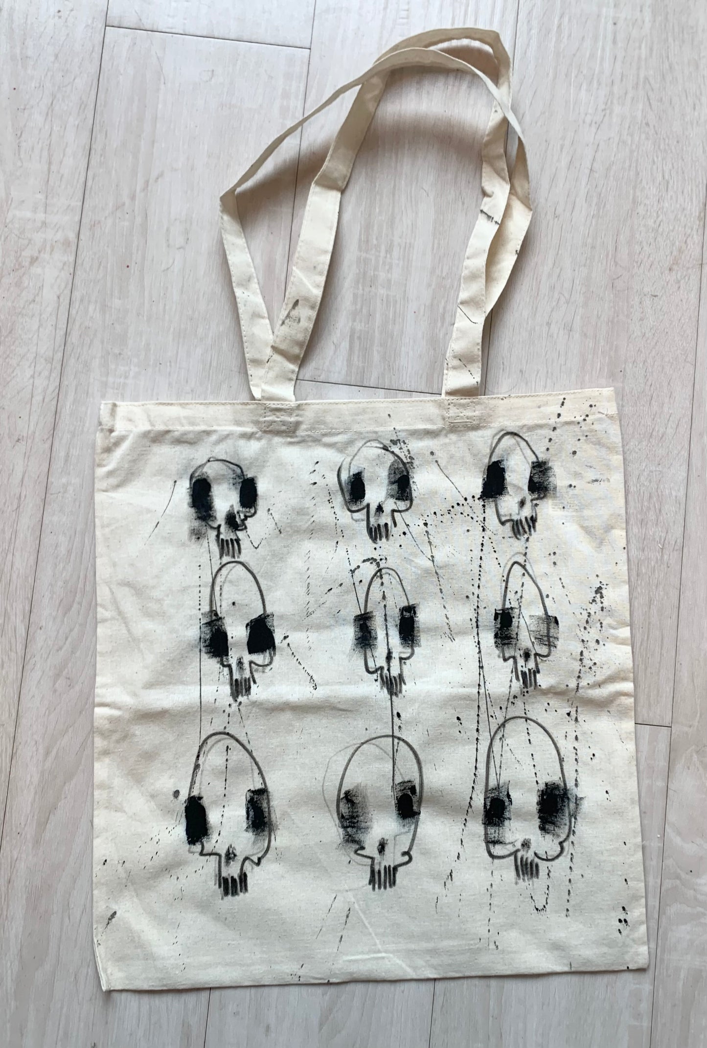 Made to order Expressive skulls tote bag 1- sided