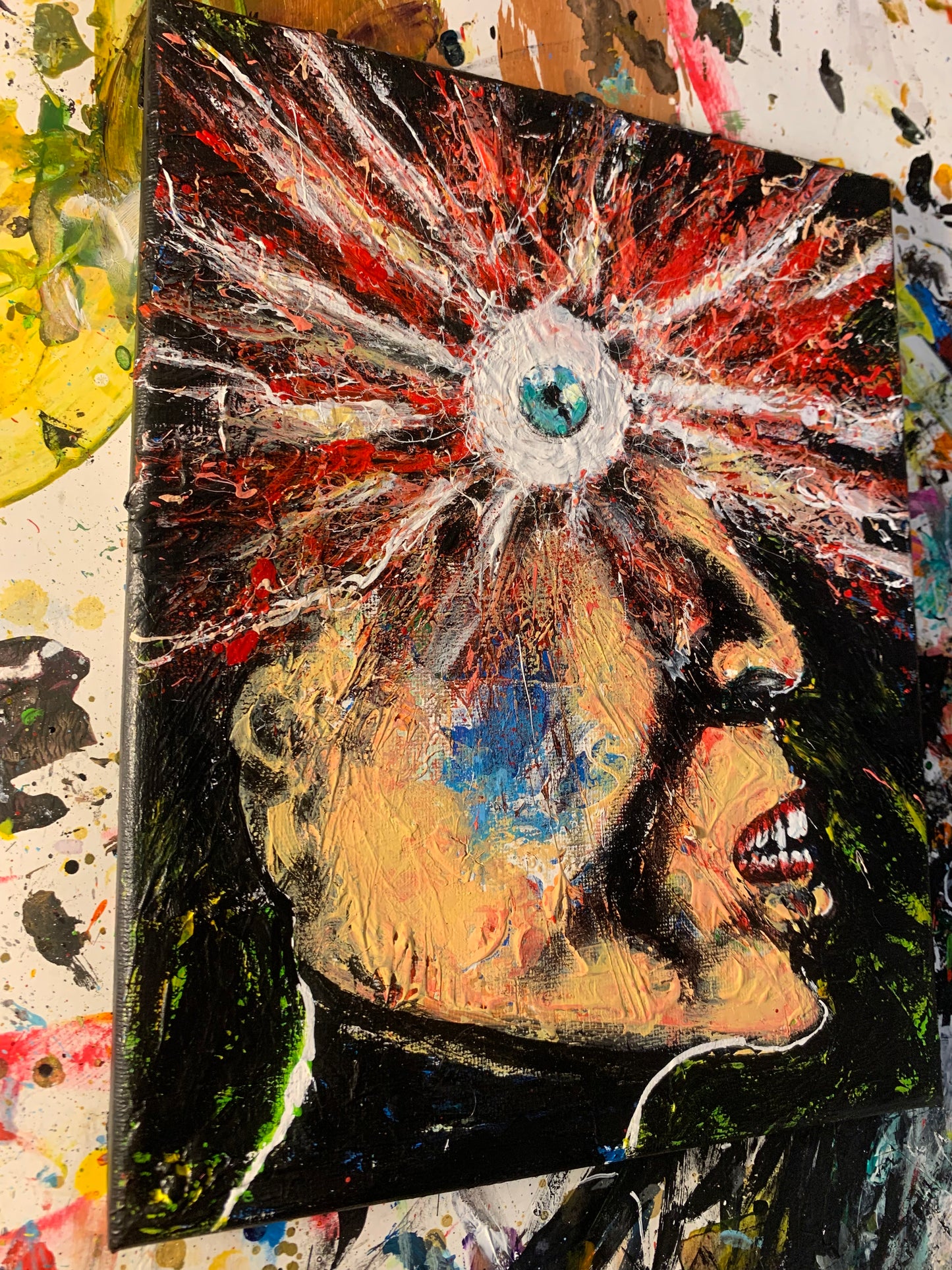 EXPLOSION