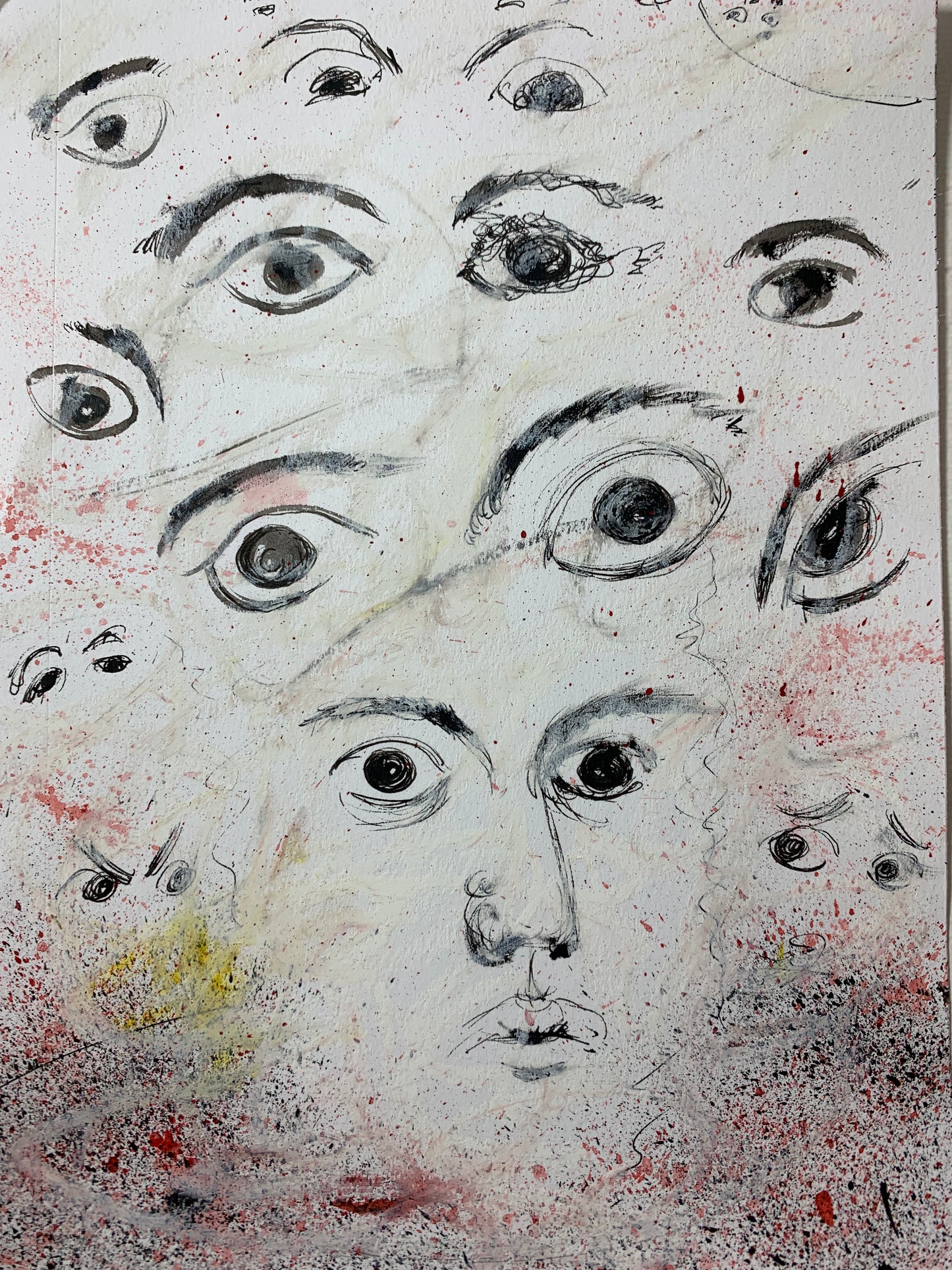OJOS EXPRESIVOS