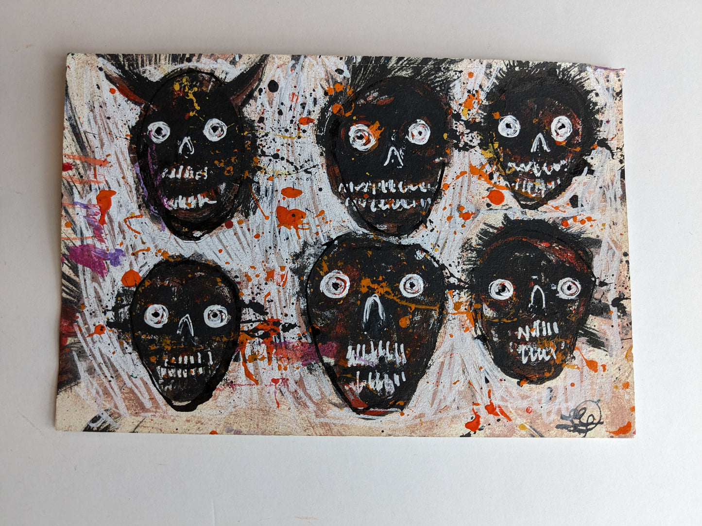EXPRESSIVE SKULLS