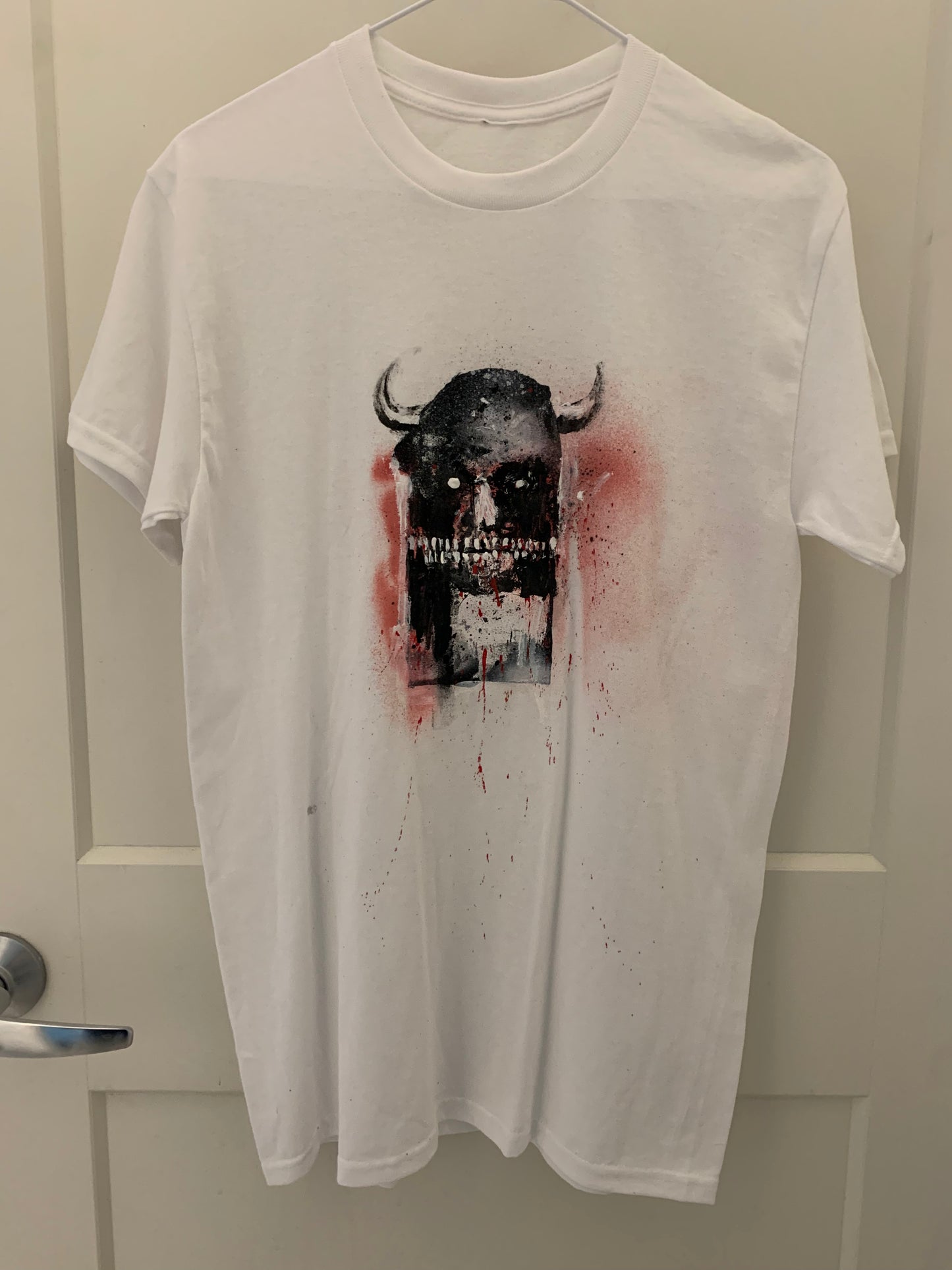 RED HORNS 1/1 Small